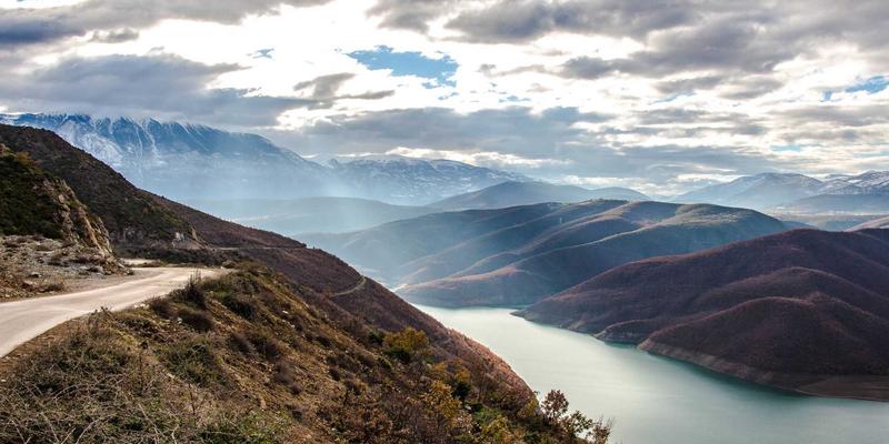 金源诚信旅游：专业行程规划师如何打造独一无二的家族传承之旅
